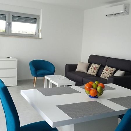 Apartment Janja ميدولين المظهر الخارجي الصورة